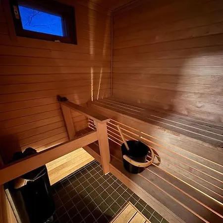 Villa Cozy With Sauna And Kota *